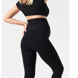 Blanqi Black Everyday Maternity Leggings Size M